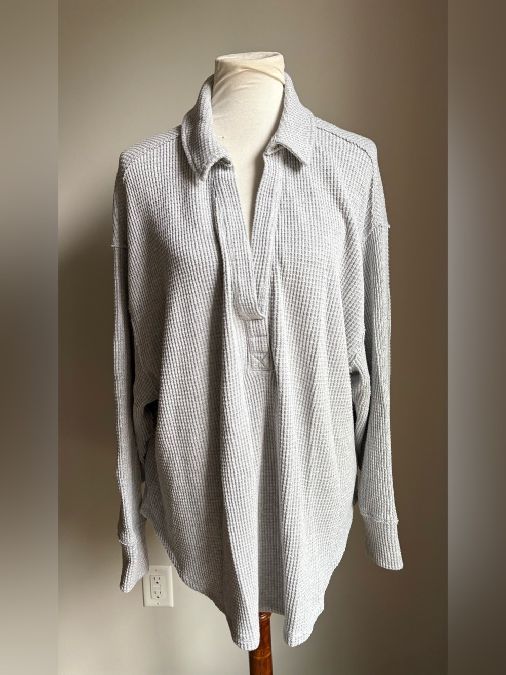 Aerie Lumberjane Waffle Polo Pullover Sweatshirt In Gray Size XL